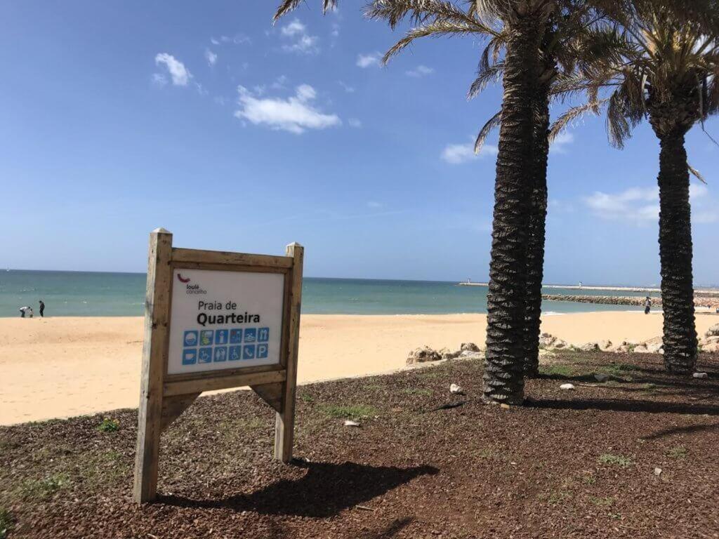 Apartamento frente ao mar com piscina de água salgada Quarteira Exterior foto